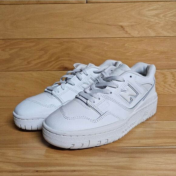 New Balance 550 Triple White Shoe Sneaker Youth Kids GSB550WW - Picture 5 of 11
